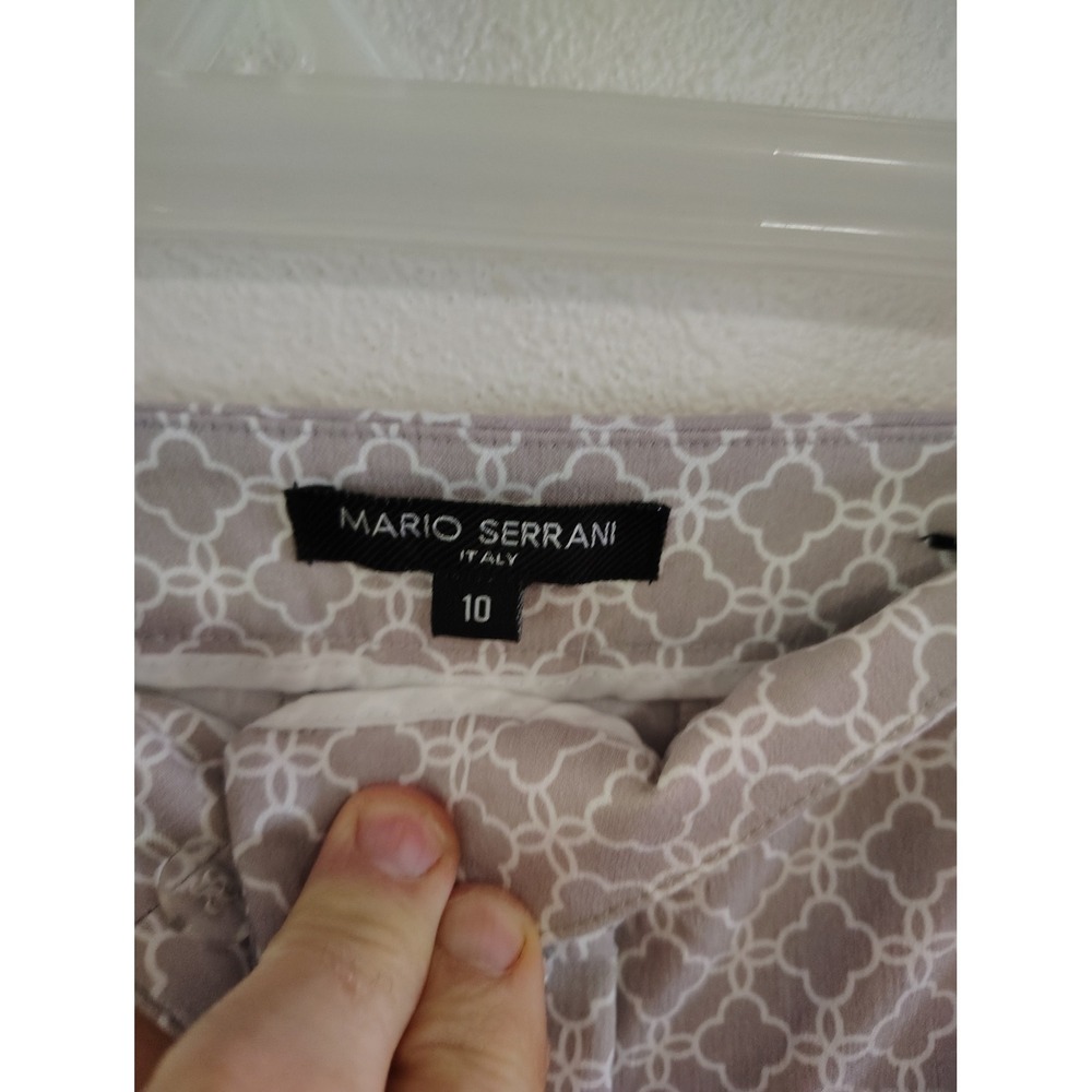Mario Serrani Italy Womens Bermuda‎ Shorts Taupe White Quatrefoil Print Size 10 - Picture 2 of 3